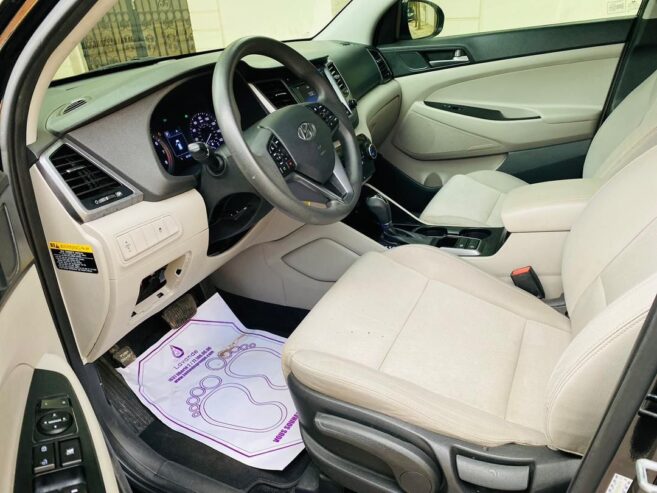 HYUNDAI TUCSON 2017