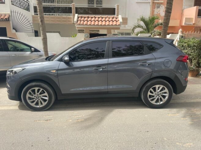HYUNDAI TUSCON