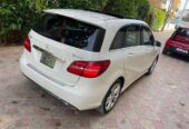 MERCEDES B250 4MATIC