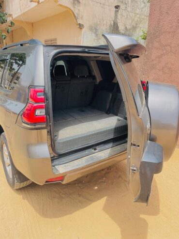TOYOTA PRADO VX