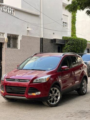 FORD ESCAPE TITANIUM