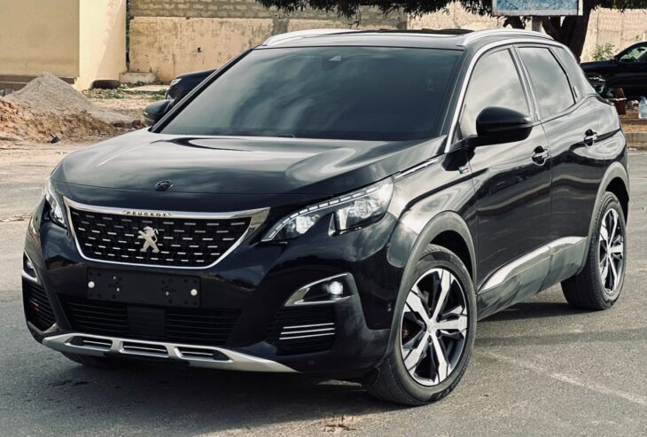 PEUGEOT 3008 GT LINE