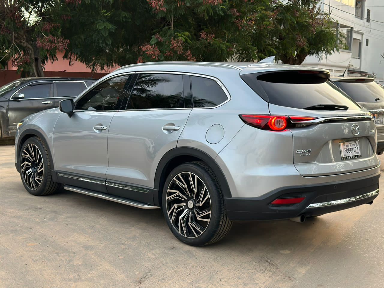 Mazda cX9