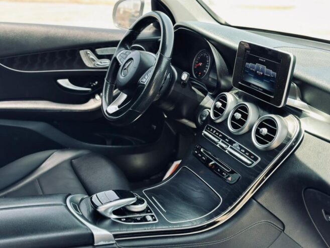 Mercedes Benz GL300